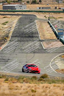 media/Oct-18-2025-Extreme Speed (Sat) [[d6d7e1fef1]]/Red-Green/